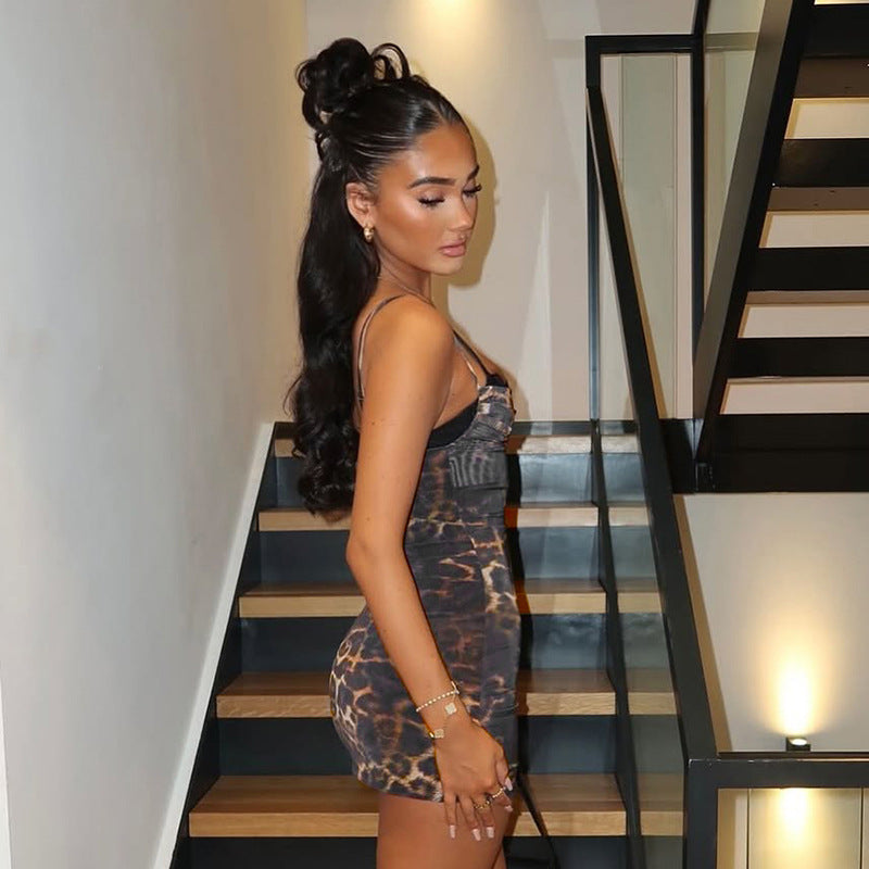 Y2K Style V-Neck Leopard Print Bodycon Mini Dress Spaghetti Strap Sleeveless Short Dress for Casual Chic Women Streetwear