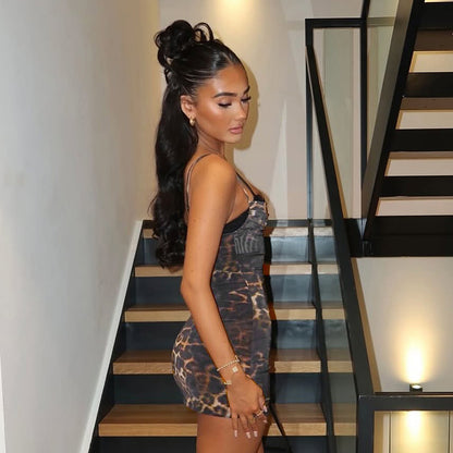 Y2K Style V-Neck Leopard Print Bodycon Mini Dress Spaghetti Strap Sleeveless Short Dress for Casual Chic Women Streetwear