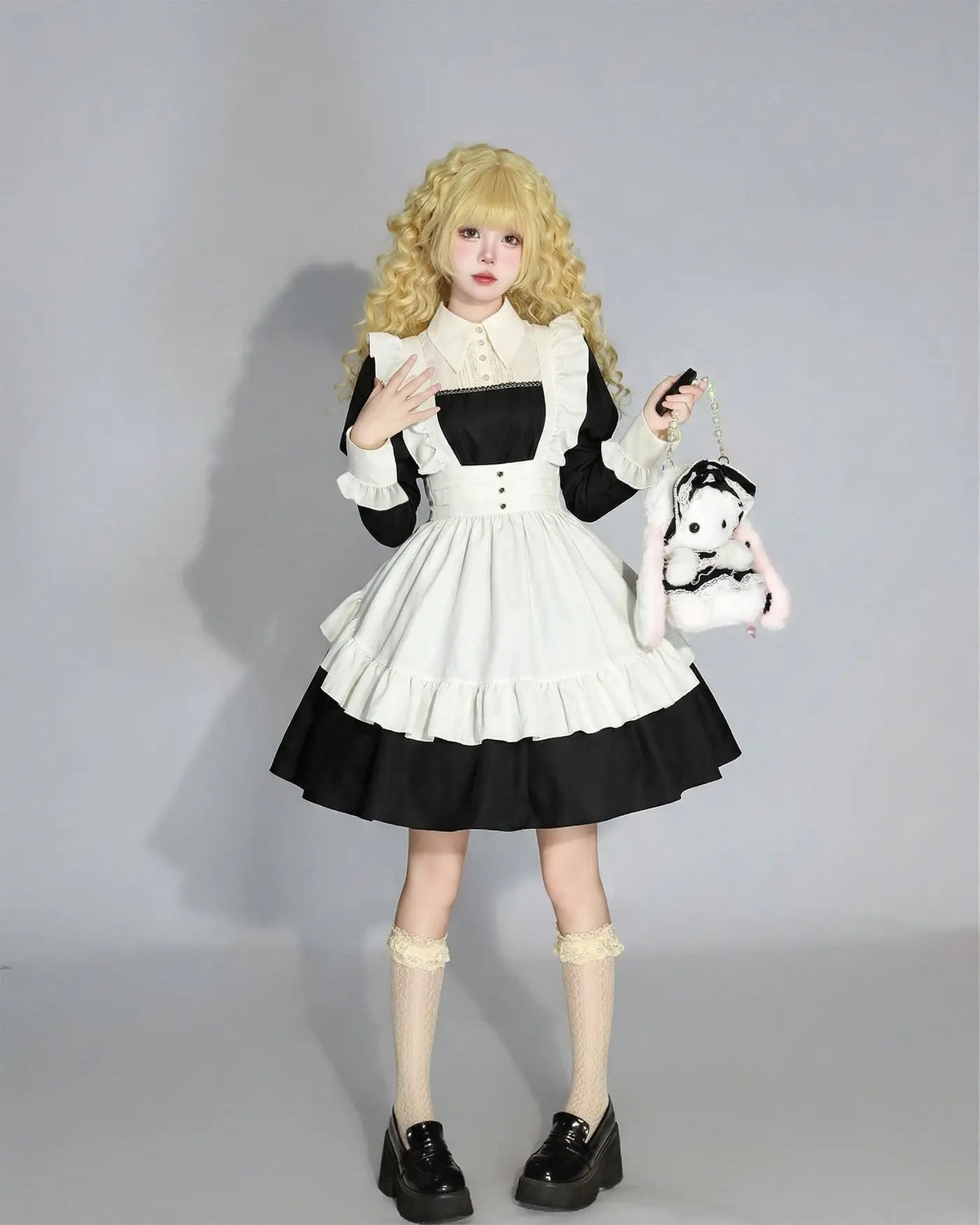 Women's Maid Lolita Dress Long Puff Sleeve Ruffle Apron Cosplay Costume with Headwear Theme Party Role Playing Outfits