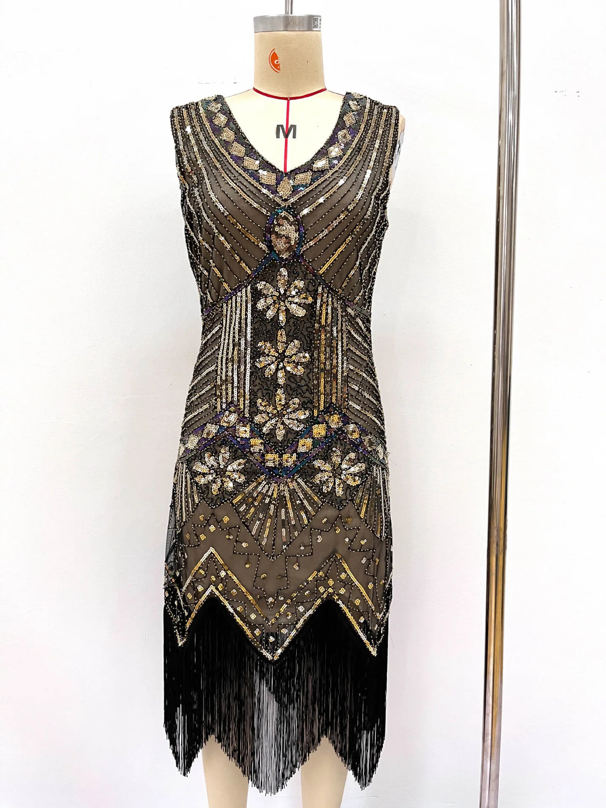 Women 1920s Flapper Dress Vintage Gatsby Beaded Sequin Fringe Midi Dress Sleeveless V Neck Roaring 20s Party Costume