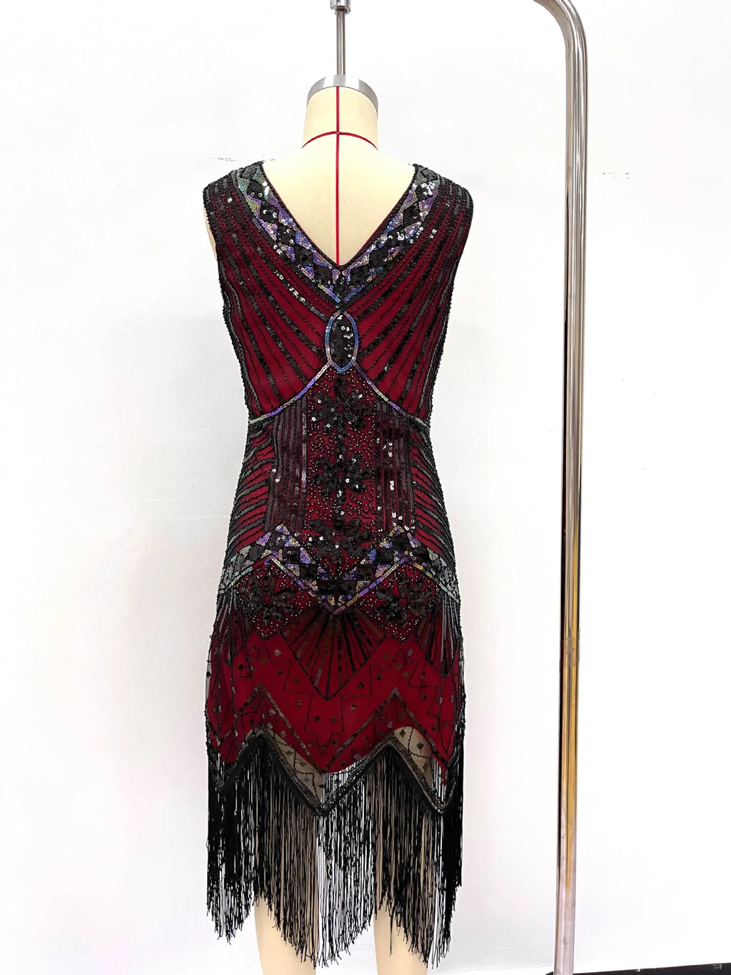 Women 1920s Flapper Dress Vintage Gatsby Beaded Sequin Fringe Midi Dress Sleeveless V Neck Roaring 20s Party Costume