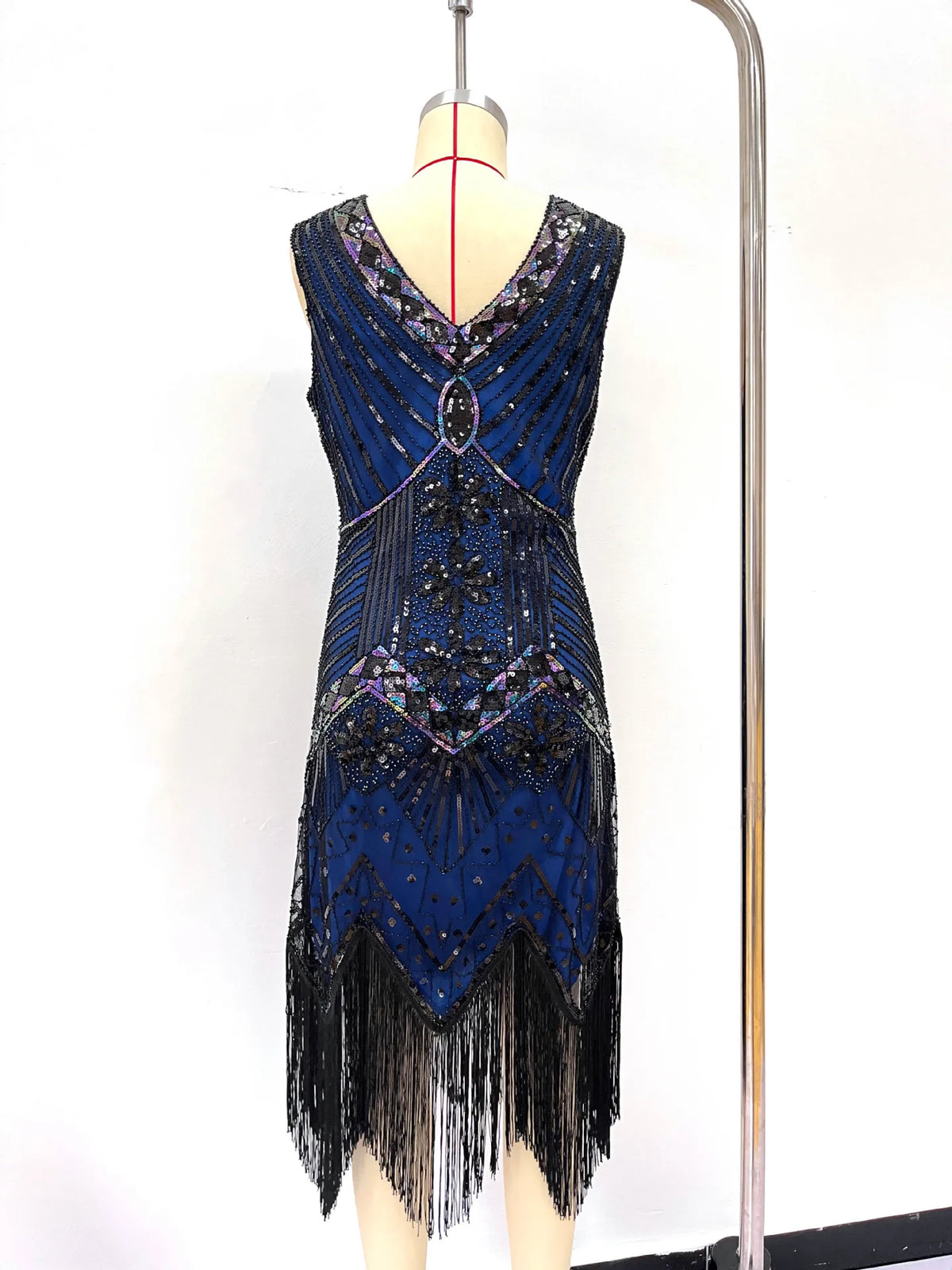 Women 1920s Flapper Dress Vintage Gatsby Beaded Sequin Fringe Midi Dress Sleeveless V Neck Roaring 20s Party Costume