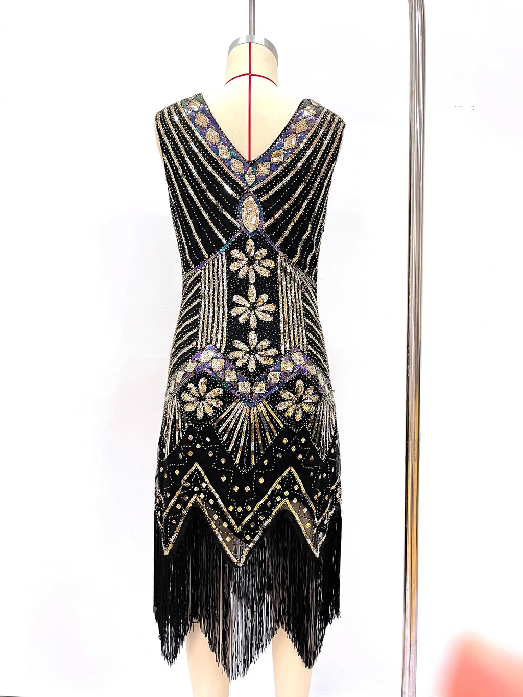 Women 1920s Flapper Dress Vintage Gatsby Beaded Sequin Fringe Midi Dress Sleeveless V Neck Roaring 20s Party Costume