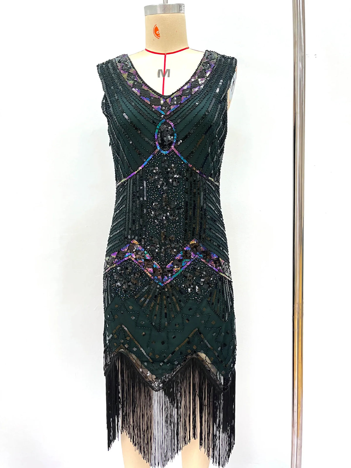 Women 1920s Flapper Dress Vintage Gatsby Beaded Sequin Fringe Midi Dress Sleeveless V Neck Roaring 20s Party Costume