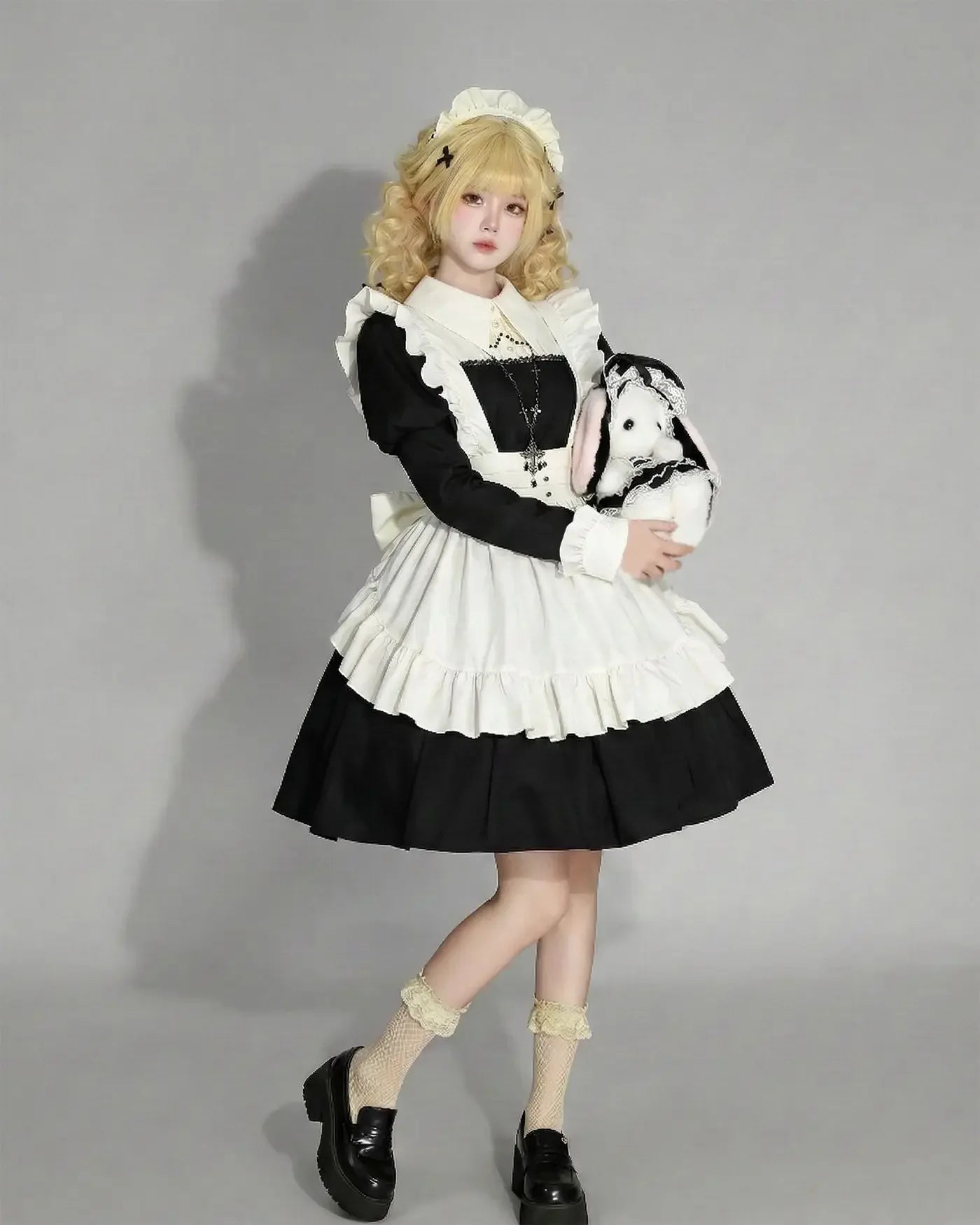 Women's Maid Lolita Dress Long Puff Sleeve Ruffle Apron Cosplay Costume with Headwear Theme Party Role Playing Outfits
